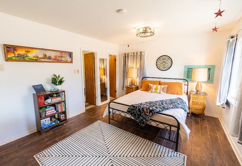 Furnished Finder property 523326_1 photo 1