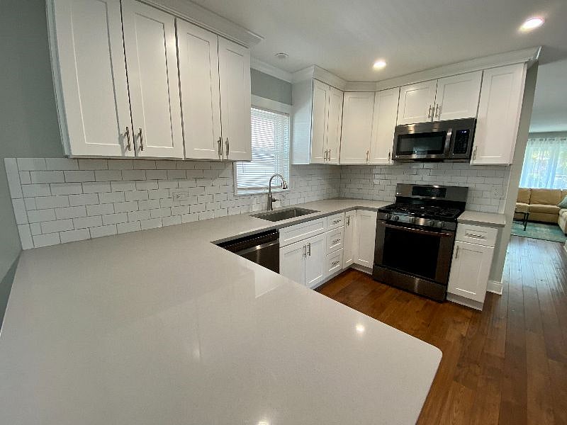 Furnished Finder property 523360_1 photo 23
