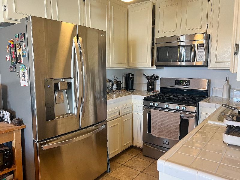 Furnished Finder property 523387_1 photo 12