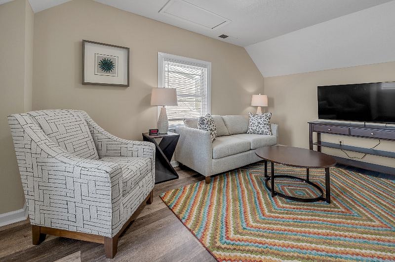 Upstairs Lounge Area with Pull out Bed