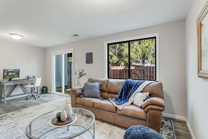 Furnished Finder property 523462_1 photo 15
