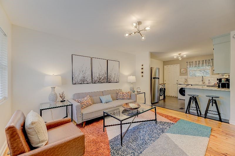 Furnished Finder property 523484_1 photo 3