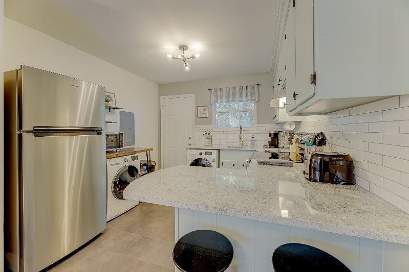 Furnished Finder property 523484_1 photo 4
