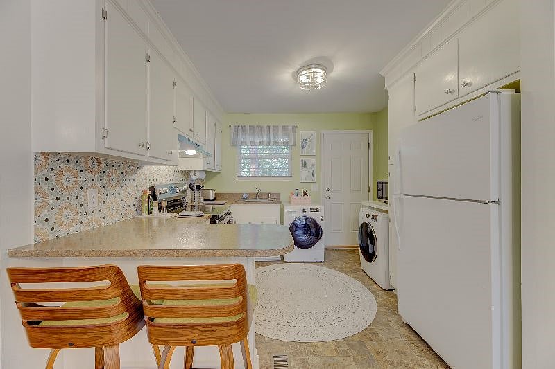 Furnished Finder property 523484_1 photo 17