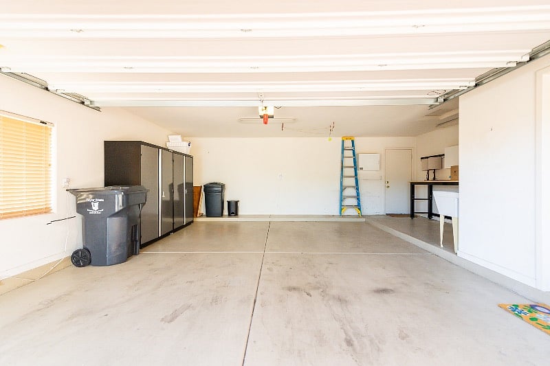 2 Car garage