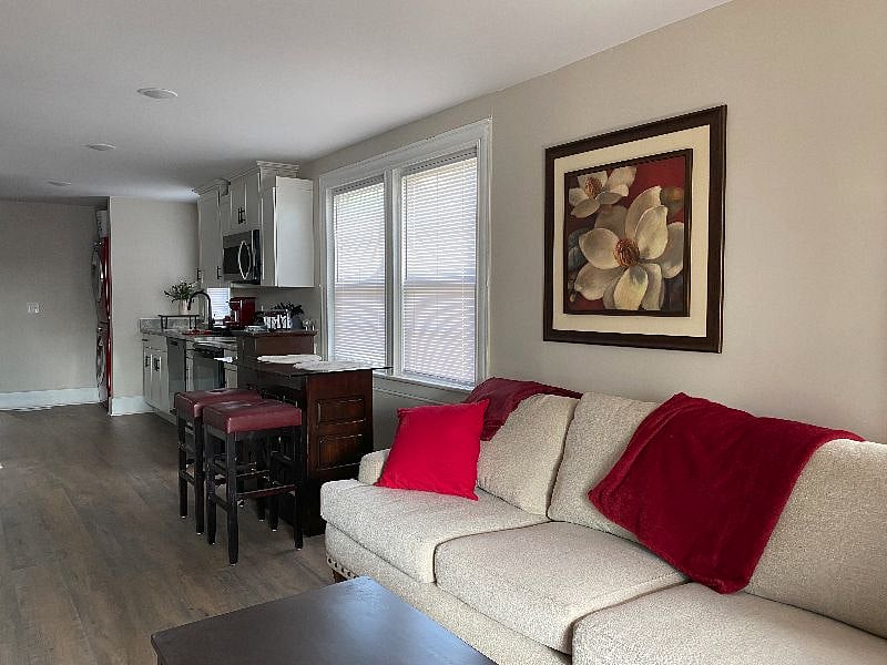 Furnished Finder property 523507_1 photo 3