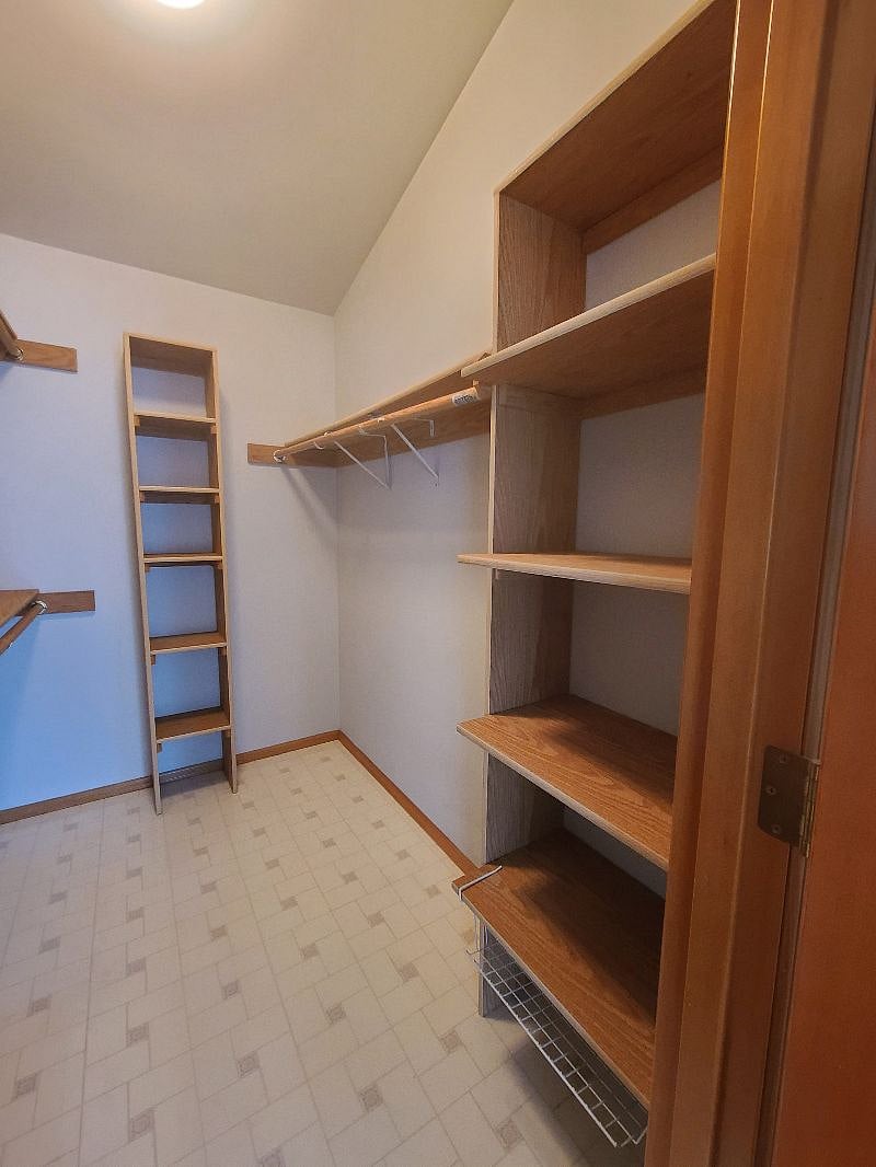 Furnished Finder property 523515_1 photo 15