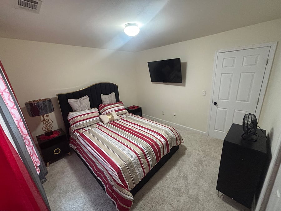 Furnished Finder property 523554_2 photo 4