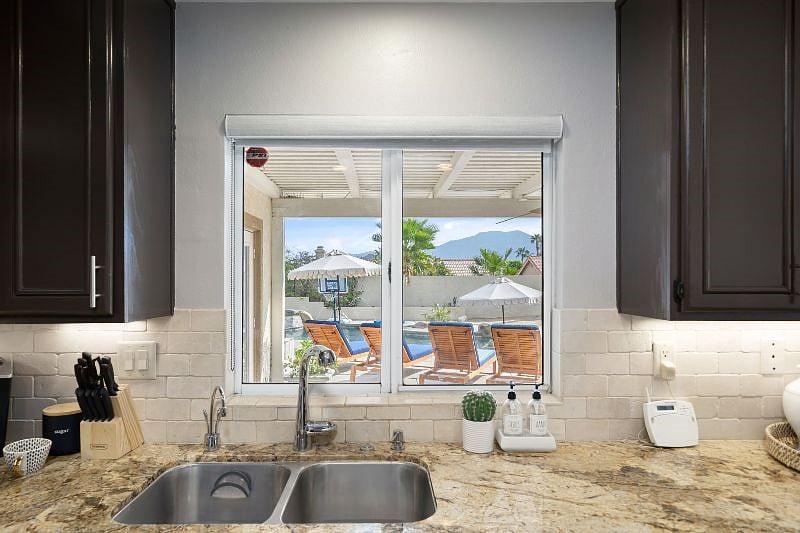 Furnished Finder property 523581_1 photo 8