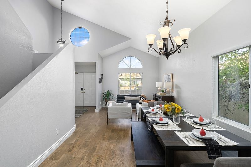 Furnished Finder property 523581_1 photo 10