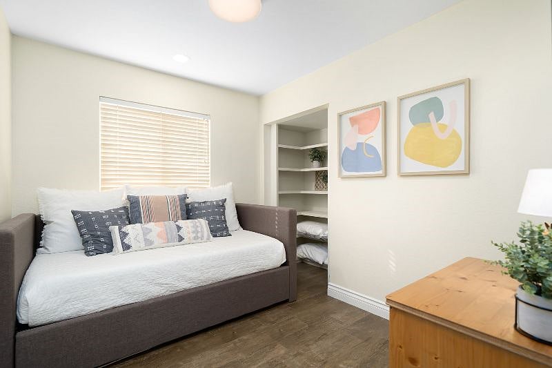 Furnished Finder property 523581_1 photo 24