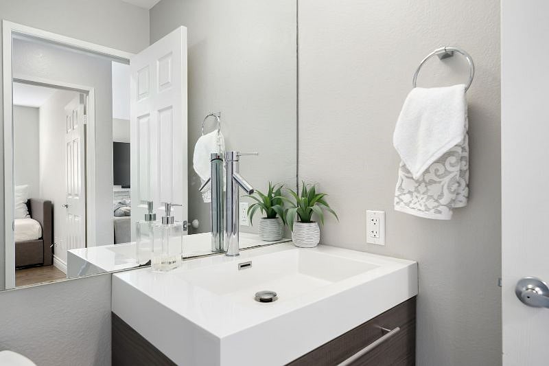 Furnished Finder property 523581_1 photo 23