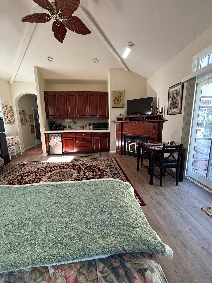 Furnished Finder property 523623_1 photo 8