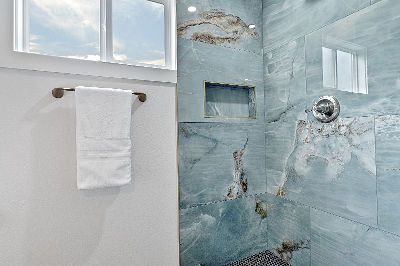 Upper Unit 2BD / 2BA:
Second bathroom (shower)