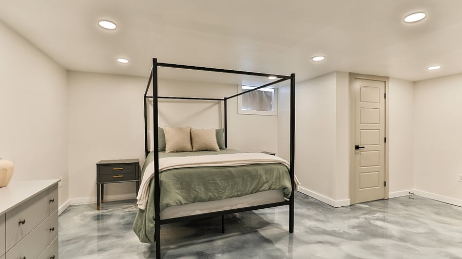Primary Bedroom (Bedroom #2)