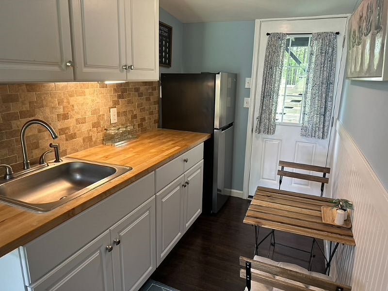 Furnished Finder property 523758_1 photo 9