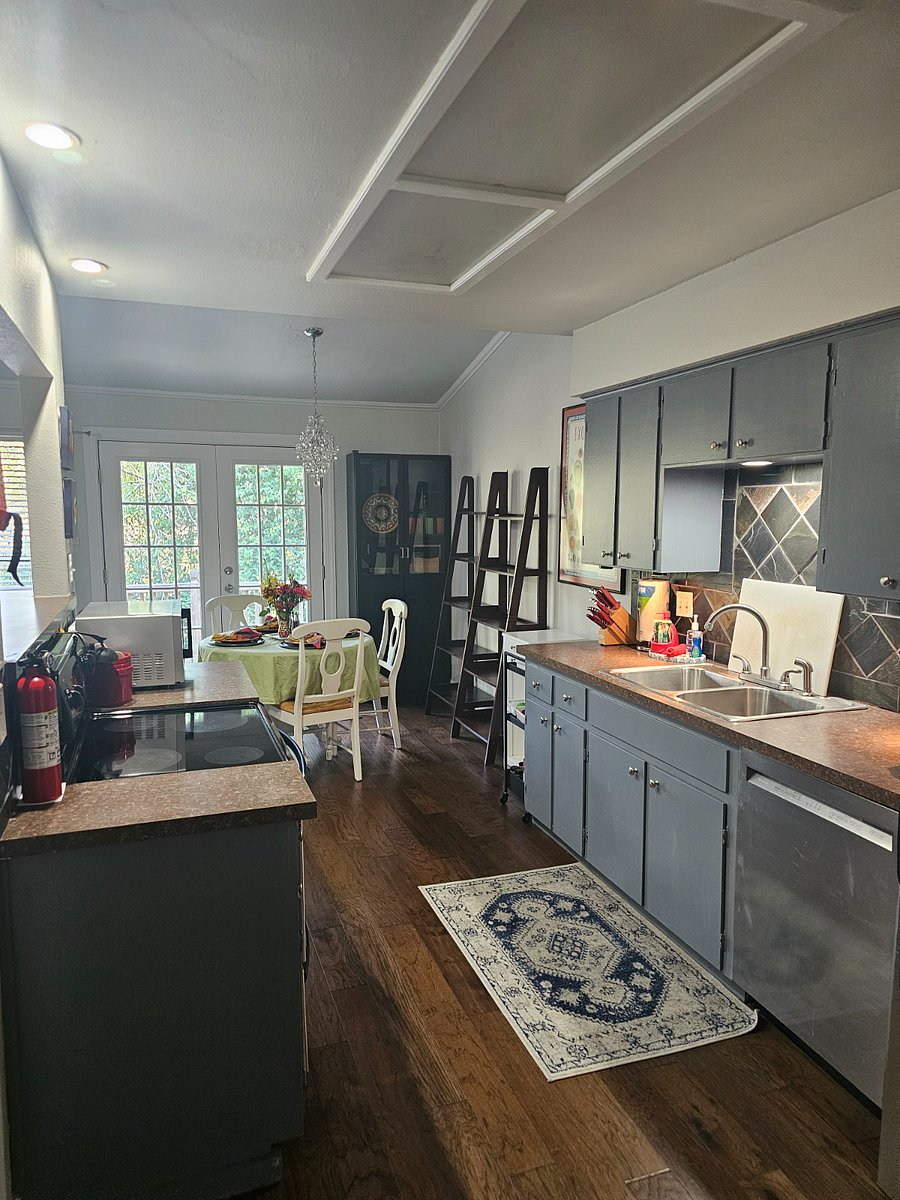 Furnished Finder property 523773_1 photo 14