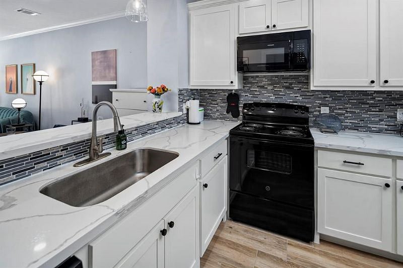 Furnished Finder property 523788_1 photo 11