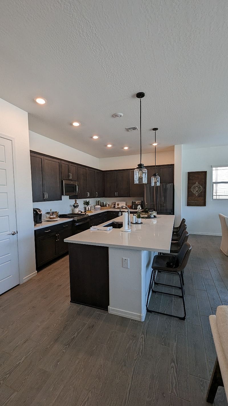 Furnished Finder property 523889_1 photo 12