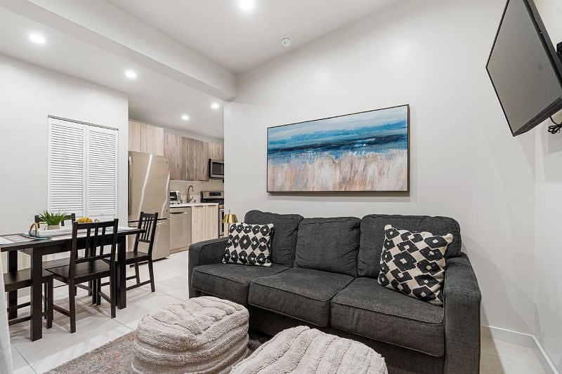 Furnished Finder property 523969_1 photo 20