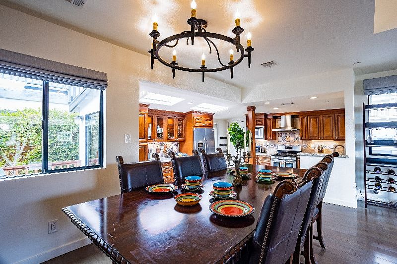 Furnished Finder property 523972_1 photo 15