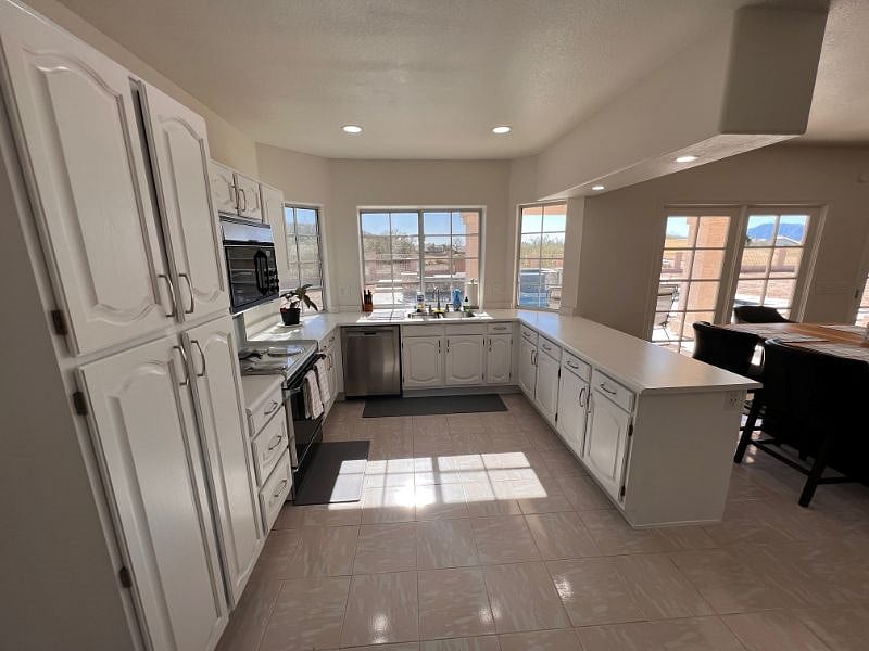 Furnished Finder property 523997_1 photo 7