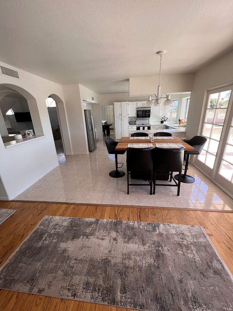 Furnished Finder property 523997_1 photo 12