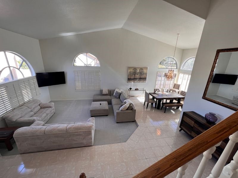 Furnished Finder property 523997_1 photo 4