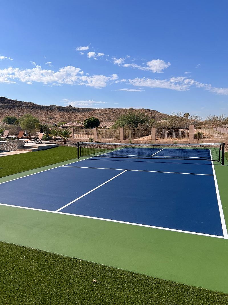 Competition size pickleball court