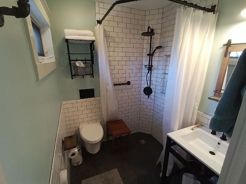 Furnished Finder property 524011_1 photo 10