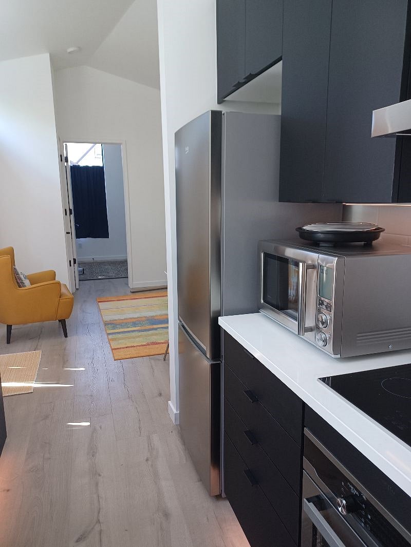 Furnished Finder property 524028_1 photo 4