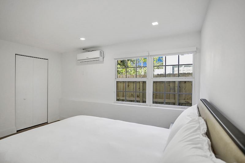 Furnished Finder property 524099_1 photo 7