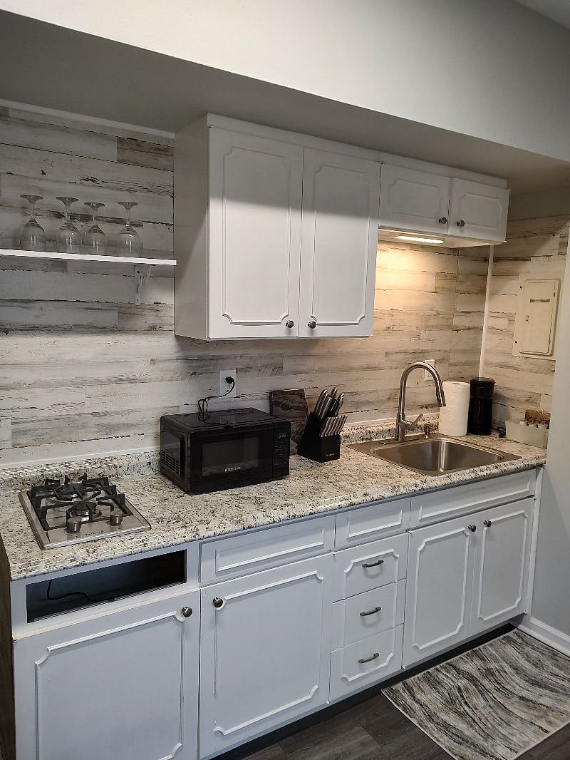 Furnished Finder property 524110_1 photo 1