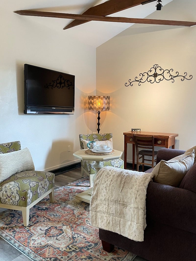 Furnished Finder property 524168_1 photo 3