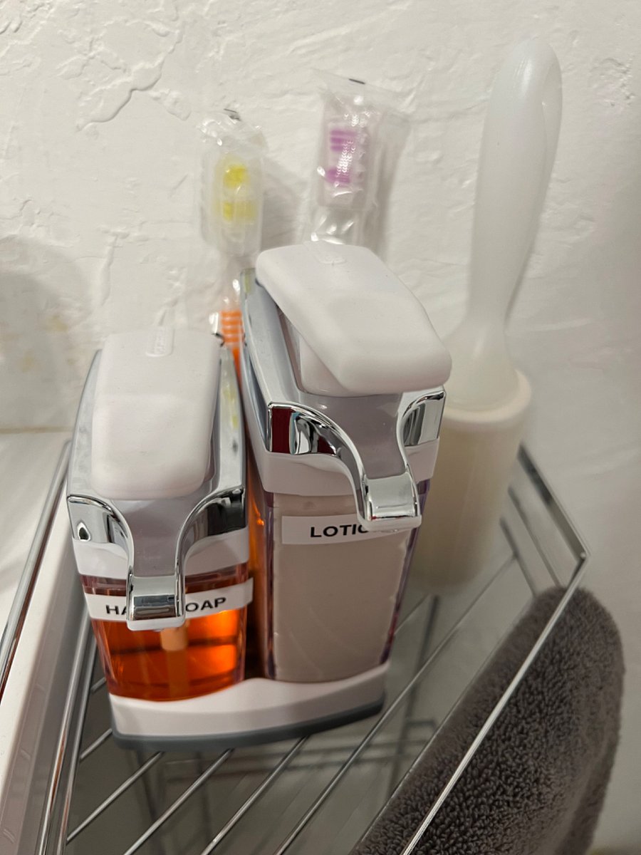Starter kit of hand soap and lotion