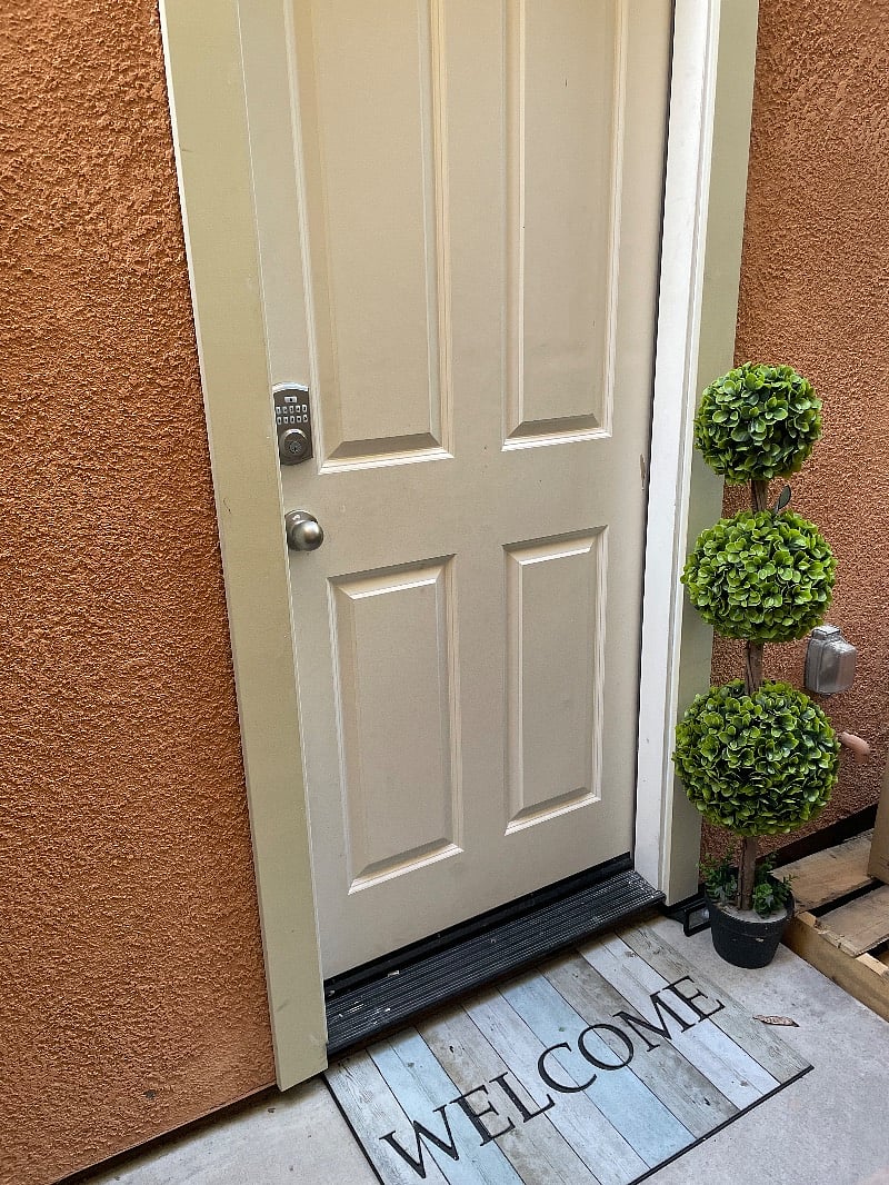 Private Side Entrance 