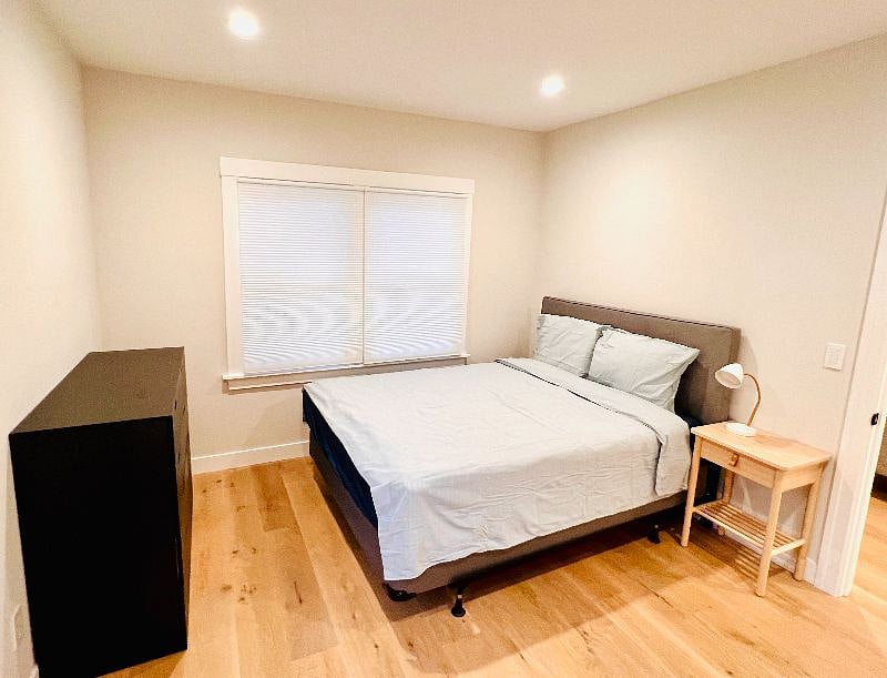 Furnished Finder property 524224_1 photo 11