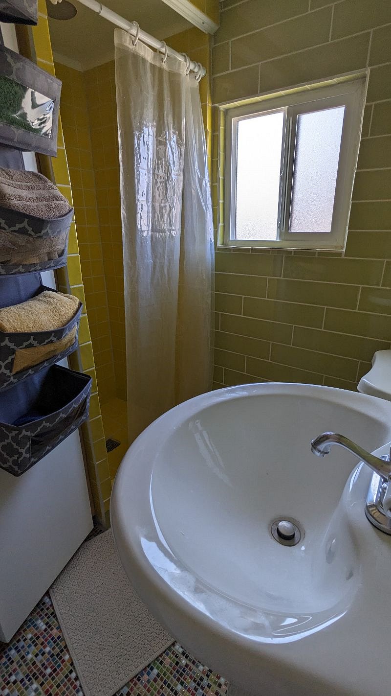 Furnished Finder property 524233_1 photo 3