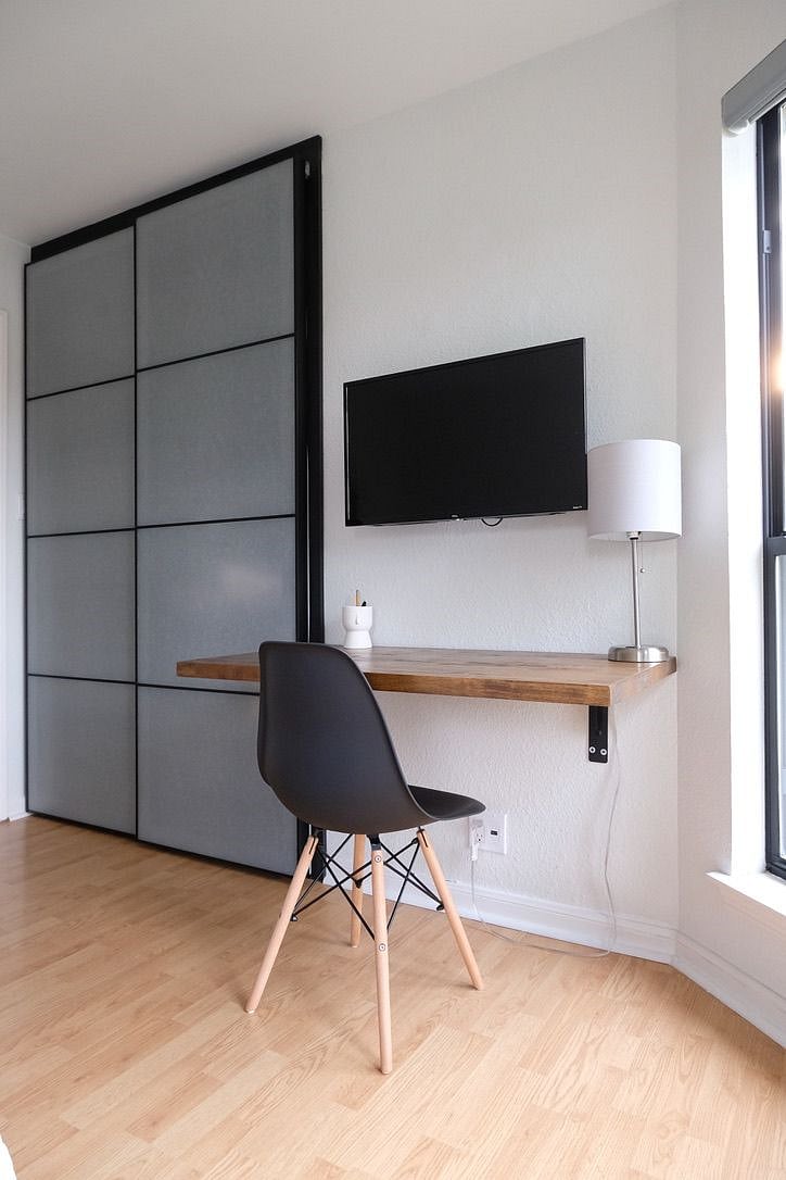 Guest bedroom