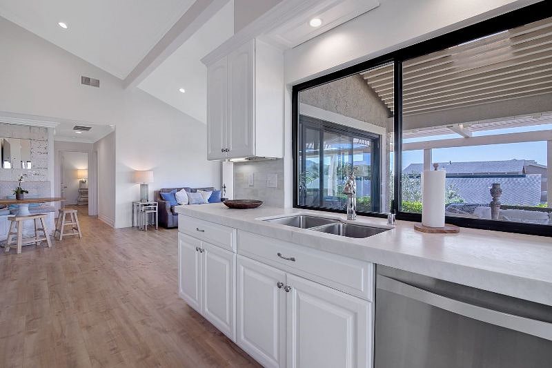 Furnished Finder property 524391_1 photo 9