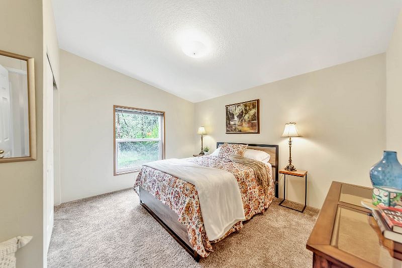 Furnished Finder property 524436_1 photo 27