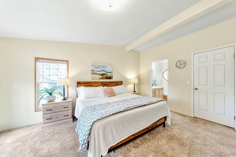 Furnished Finder property 524436_1 photo 32