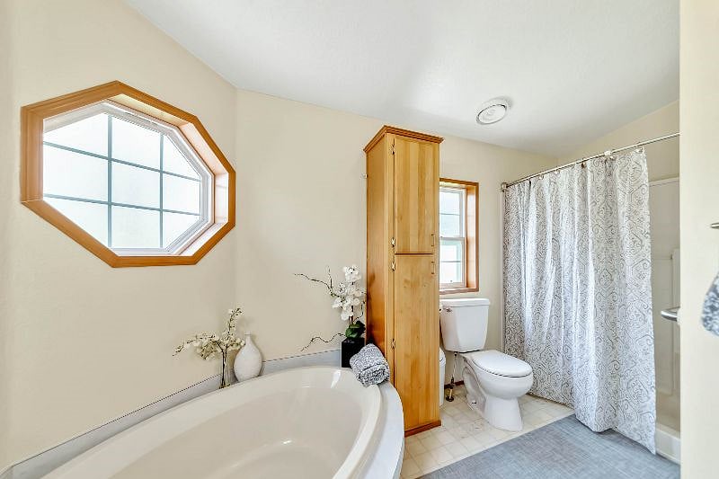 Furnished Finder property 524436_1 photo 36