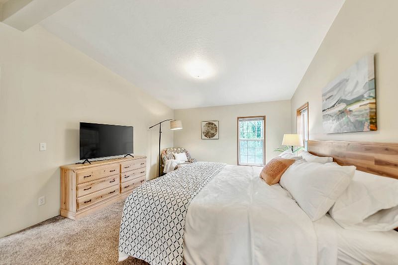 Furnished Finder property 524436_1 photo 34