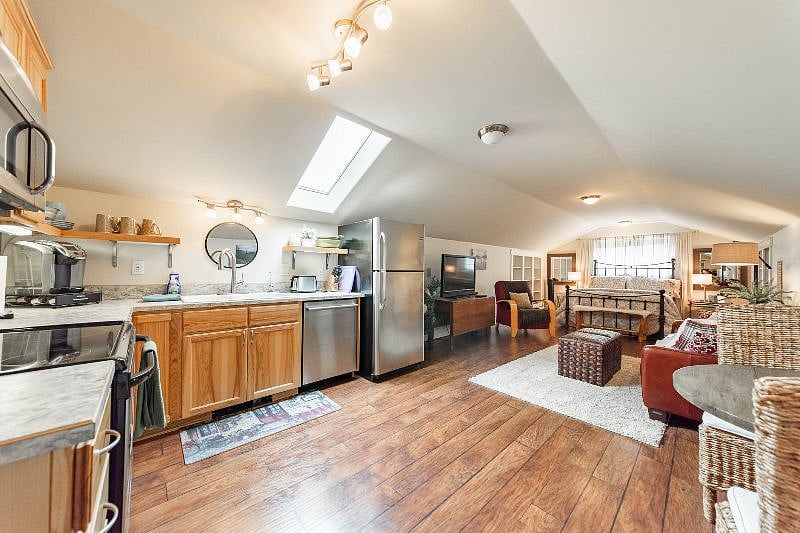 Furnished Finder property 524438_1 photo 16