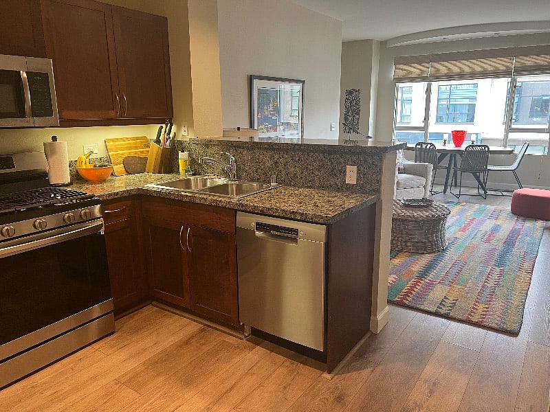 Furnished Finder property 524580_1 photo 15