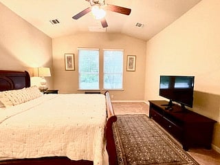 Furnished Finder property 524589_1 photo 17
