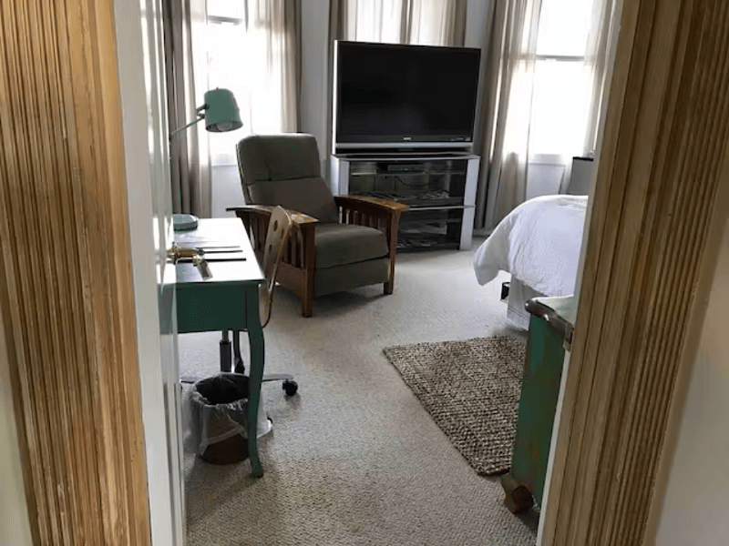 Furnished Finder property 524611_1 photo 24