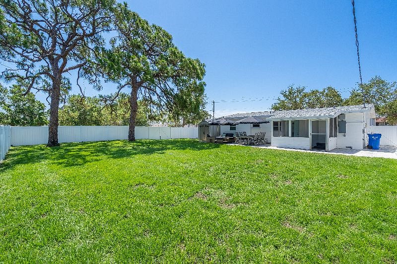Furnished Finder property 524667_1 photo 18