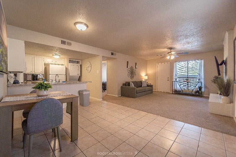 Furnished Finder property 524698_1 photo 1